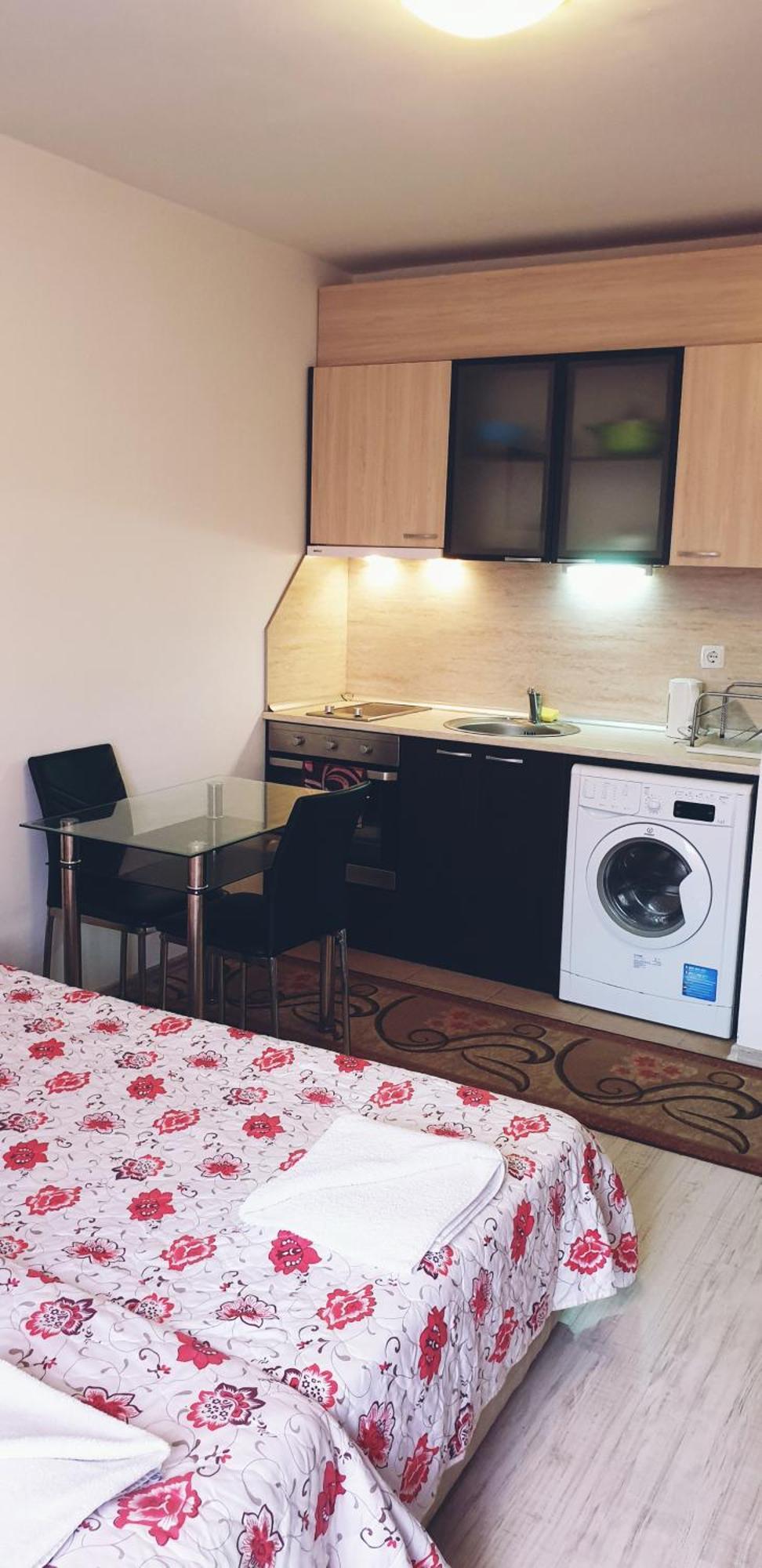Family Aparthotel Vintegra Burgas Extérieur photo